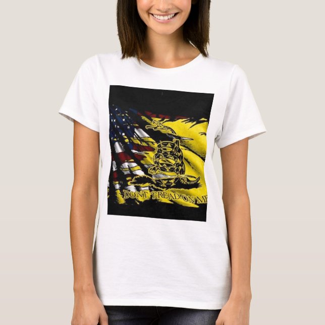 Camiseta Bandera de Gadsden - libertad o muerte (Anverso)