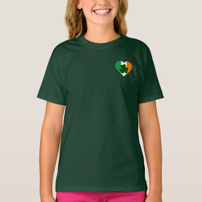 Camiseta Bandera de Irlanda Corazón con Shamrock St. Patric (Anverso)