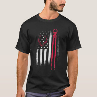 Camiseta Bandera de las herramientas del Farrier Horseshoe 