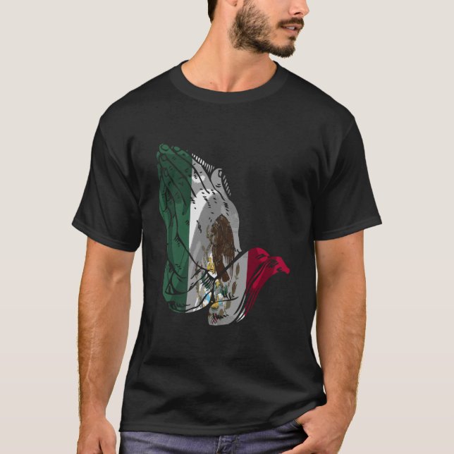 Camiseta Bandera de México rezando manos (Anverso)