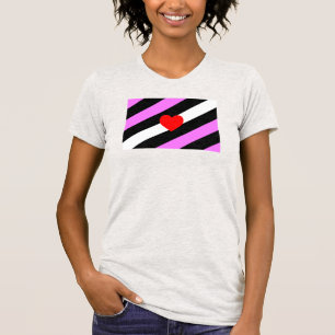 Camiseta Bandera de Orgullo de Chica de Cuero