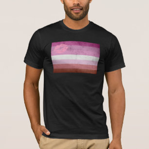 Camiseta Bandera de Orgullo Lesbiana con Lápiz Labial
