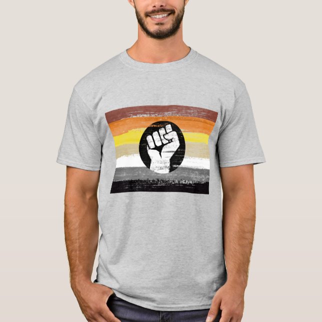 Camiseta Bandera de protesta pintada con oso (Anverso)