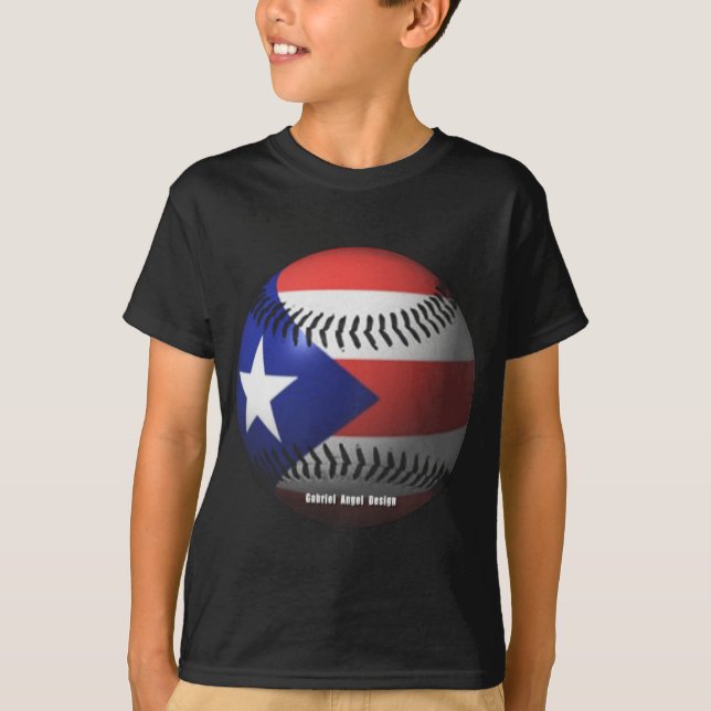 Camiseta Bandera de Puerto Rico cubriendo el béisbol (Anverso)