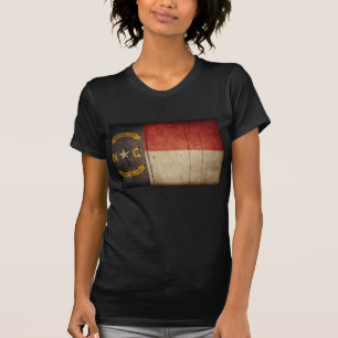Camiseta Bandera de Rugged Wood North Carolina