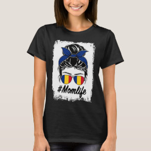 Camiseta Bandera de Rumania Mamá rumana Messy Bun Mom Life