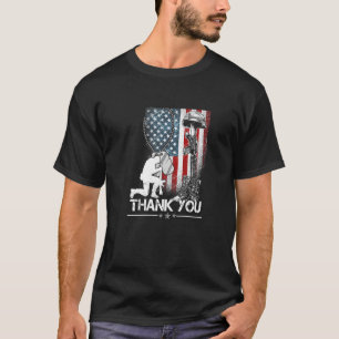Camiseta Bandera del Día de la Memoria Molestias Ejército B
