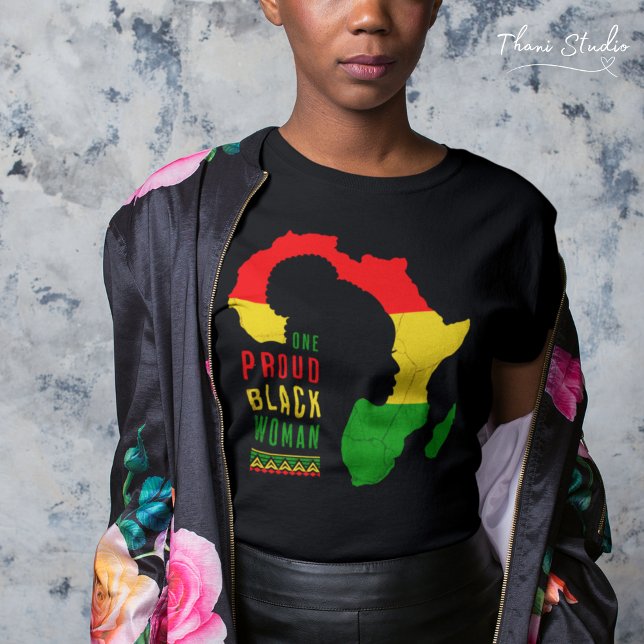 Camiseta Bandera del mes de la historia negra de una mujer  (Subido por el creador)