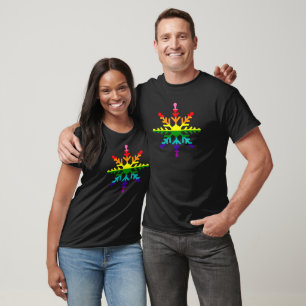 Camiseta Bandera del Orgullo LGBTQ Navidades arcoiris copos