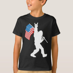 Camiseta Bandera Divertida De Bigfoot Rock And Roll De EE.
