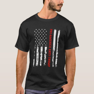 Camiseta Bandera estadounidense anti Trump