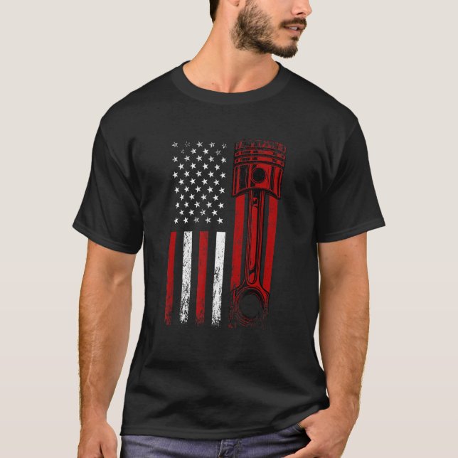 Camiseta Bandera Estadounidense Con Desi Gráfico De Piston  (Anverso)