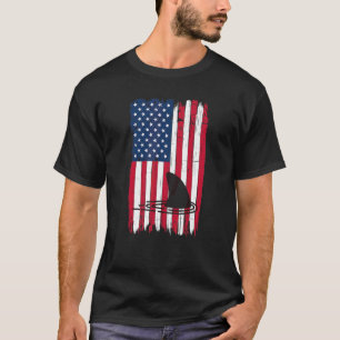 Camiseta Bandera Estadounidense De La Aleta De Tiburón En E