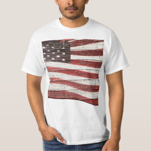Camiseta Bandera estadounidense pintada sobre textura de ma