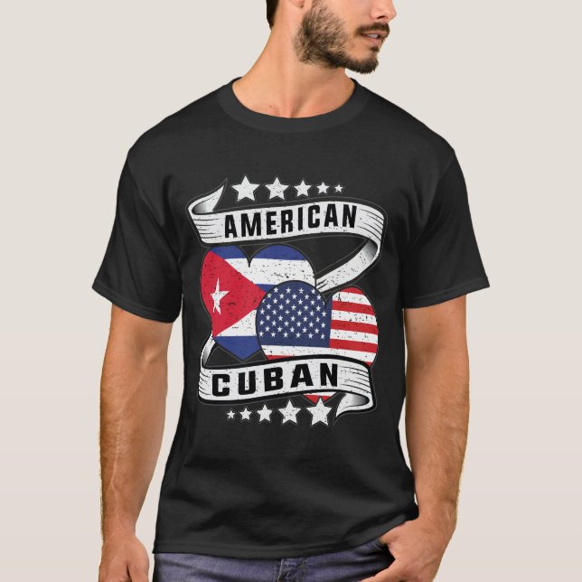 Camiseta Bandera estadounidense y cubana mitad cubana mitad (Anverso)
