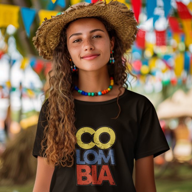 Camiseta Bandera Rusa de Colombia (colombia rustic flag latina shirt)