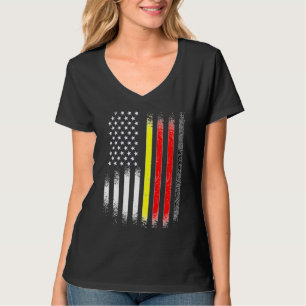 Camiseta Banderas de EE. UU. de patriota americano alemán c