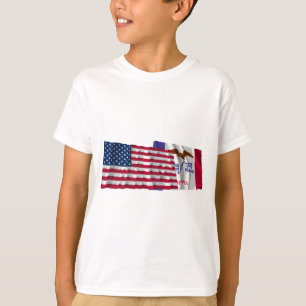 Camiseta Banderas onduladas de Estados Unidos e Iowa