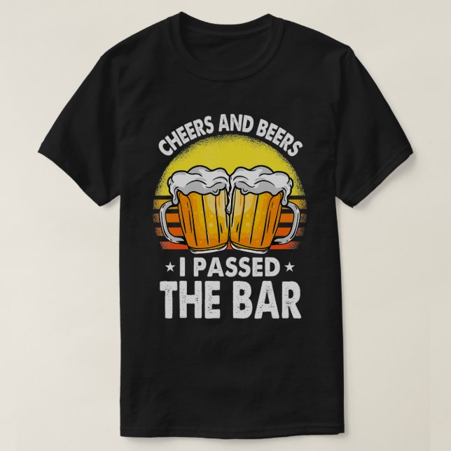 Camiseta Bar Exam Shirt Regalos Saludos Y Cerveza Pasé El (Diseño del anverso)