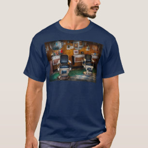 Camiseta Barber Frenchtown NJ Dos sillas de barro antiguas