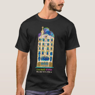 Camiseta Barcelona, dibujo a mano Gaudí Casa Batlló, España