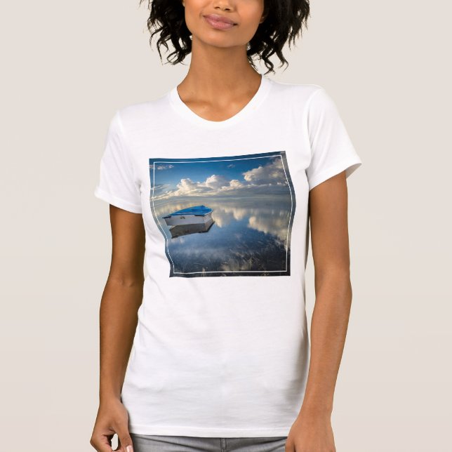 Camiseta Barco De Fila En El Agua (Anverso)