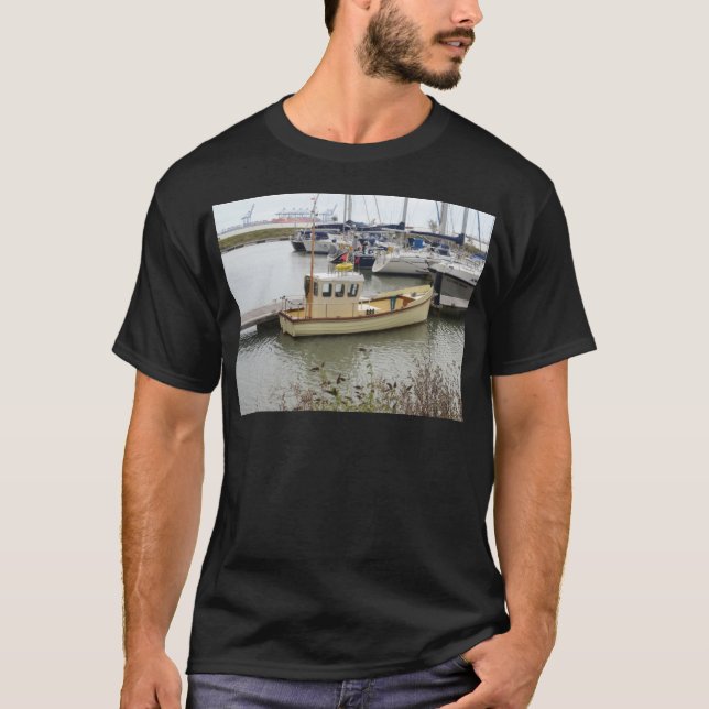 Camiseta Barco moderno de estilo tradicional (Anverso)