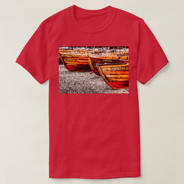 Camiseta Barcos de remo de madera Derwentwater (Diseño del anverso)