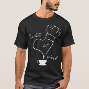 Camiseta Barista en el trabajo preparando café 2