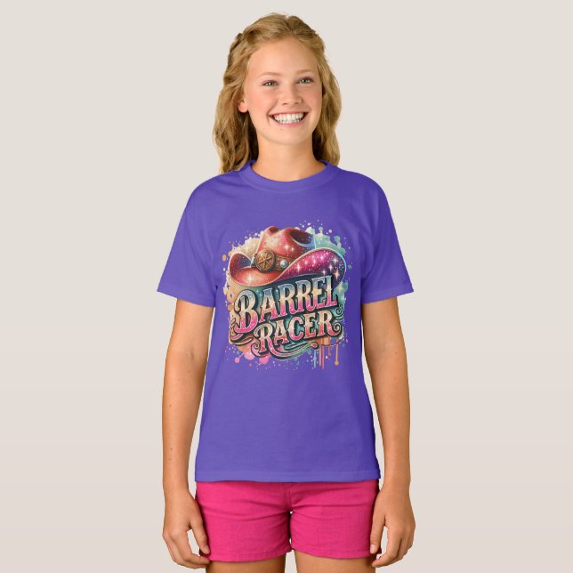 Camiseta Barrel Racer Texto Con Gorra Occidental (Anverso completo)