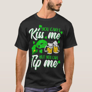 Camiseta Barrio de la Camarera Shamrock del Día de San Patr