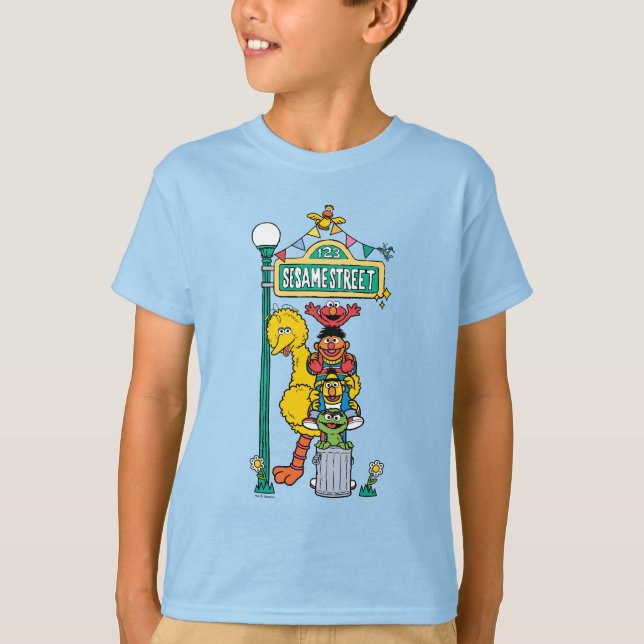 Camiseta Barrio Sésamo | Bajo el Rótulo de Plaza Sésamo (Anverso)