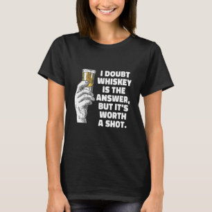 Camiseta Bartender Mix Bebe Whiskey Drinker