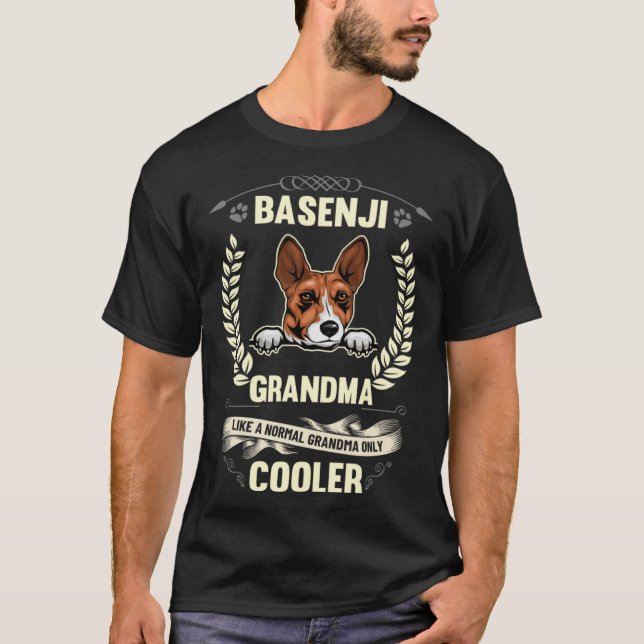 Camiseta Basenji Grandma Like A Normal Grandma Only Cooler (Anverso)