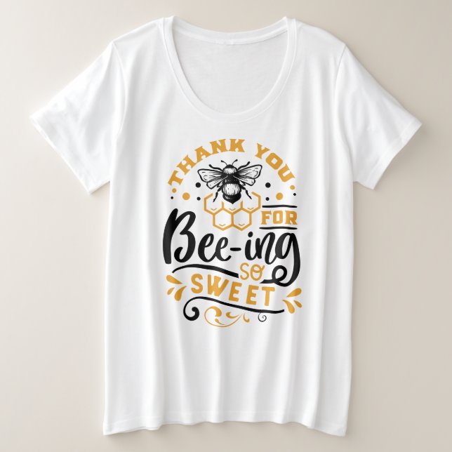 Camiseta básica de tamaño superior (Anverso del diseño)