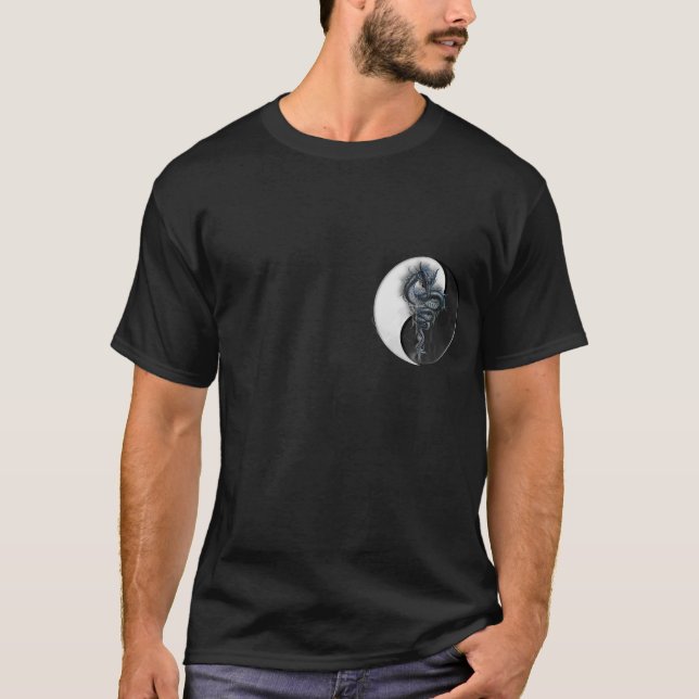 Camiseta básica del dragón chino de Yin Yang (Anverso)