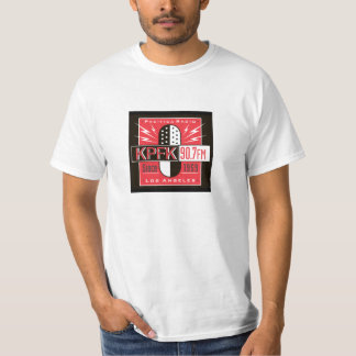 Camiseta básica del logotipo de KPFK