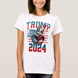 Camiseta básica femenina de la Chica Trump 2024