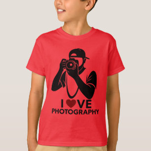 Camiseta básica infantil con diseño de corazón roj