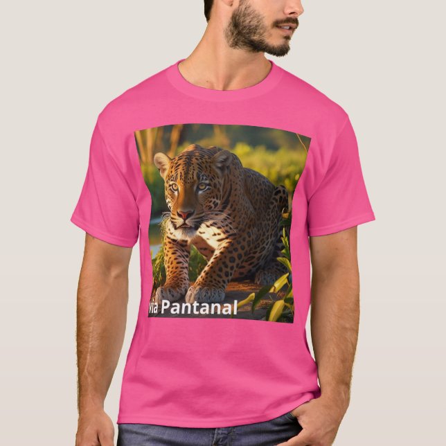 Camiseta Básica Masculina Escura Onça Pintada (Anverso)