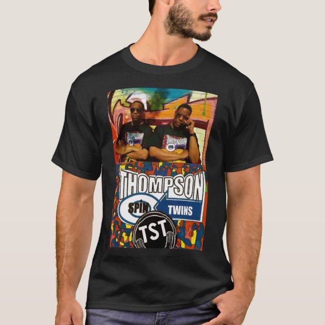 Camiseta básica oscura THOMPSON SPIN TWINS (Anverso)
