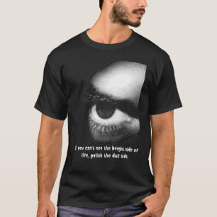 Camiseta Básico con impresión en blanco y negro en el frent
