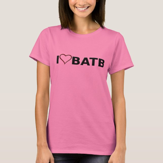 Camiseta BATB de corazón de trímito blanco y negro (Anverso)