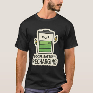 Camiseta Batería Social: Recargando — Energía de Introverti