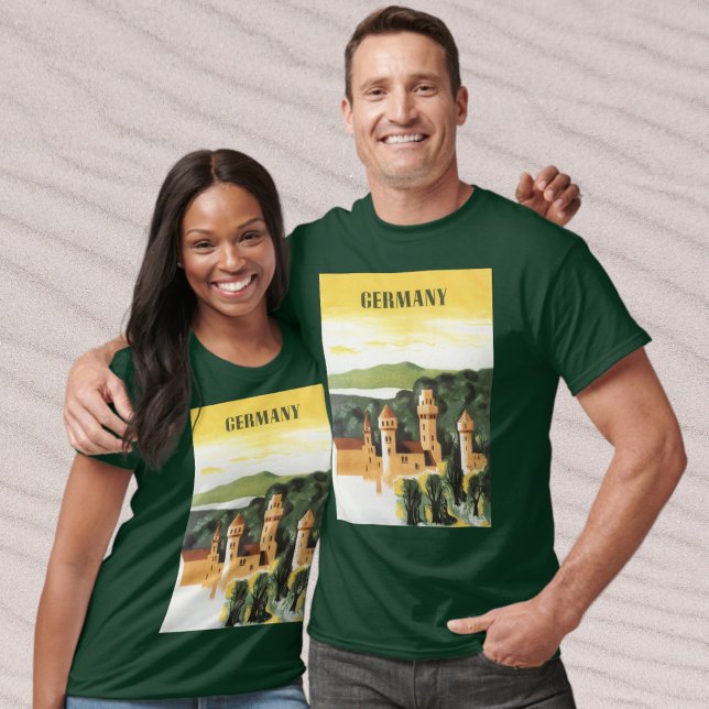 Camiseta Baviera, Alemania, Castillo Alemán, Viajes de Arte (Vintage Travel Poster featuring a German Castle in Bavaria Germany T-Shirt)