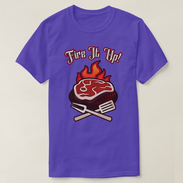 Camiseta BBQ Fire It Up Grill Lover Grilling Stein (Diseño del anverso)