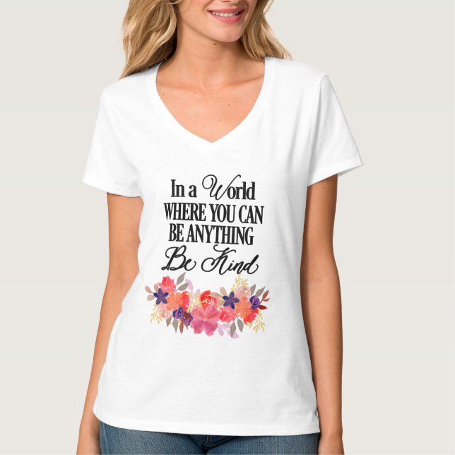 Camiseta Be Kind - acuarela floral (Anverso)