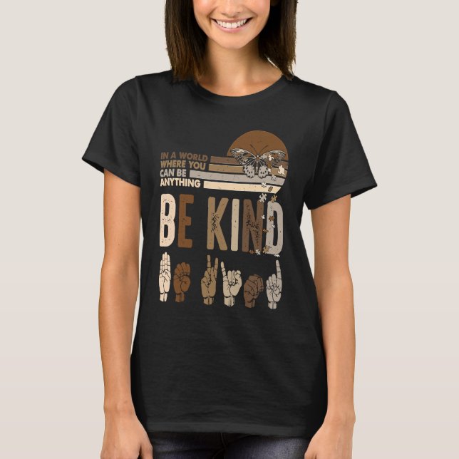 Camiseta Be Kind ASL Sign Language Inspirational Teacher Ki (Anverso)