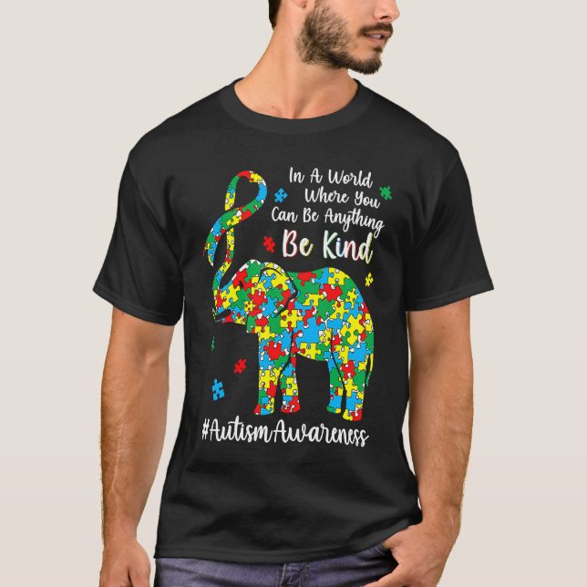 Camiseta Be Kind Autism Awareness Month Puzzle Piece Ribbon (Anverso)