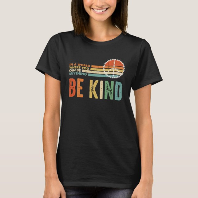 Camiseta Be Kind Kindness Autism Peace Sign Tie Dye Spread  (Anverso)